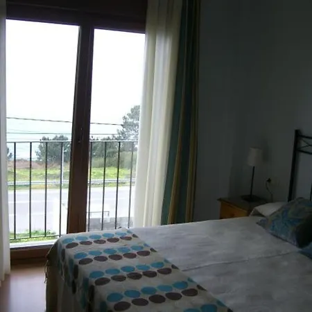 民宿 Peregrinos A Casa Alicia Rosal