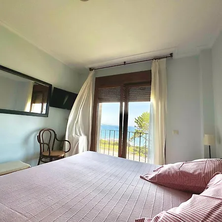 Homestay Peregrinos A Casa Alicia *