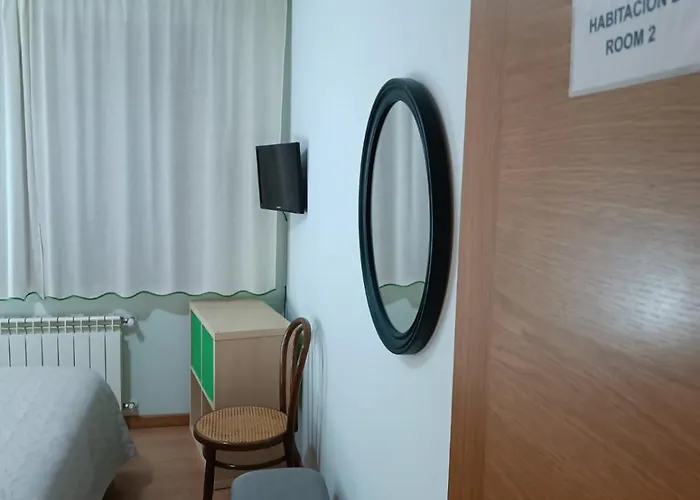 ホームステイ Peregrinos A Casa Alicia *