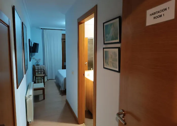 Δωμάτια σε οικογενειακή κατοικία Peregrinos A Casa Alicia *